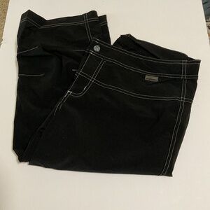 SHEBEEST BOARD-RIDER ,CYCLE SHORTS/ CAPRIS WITH CONTOURED KNEE